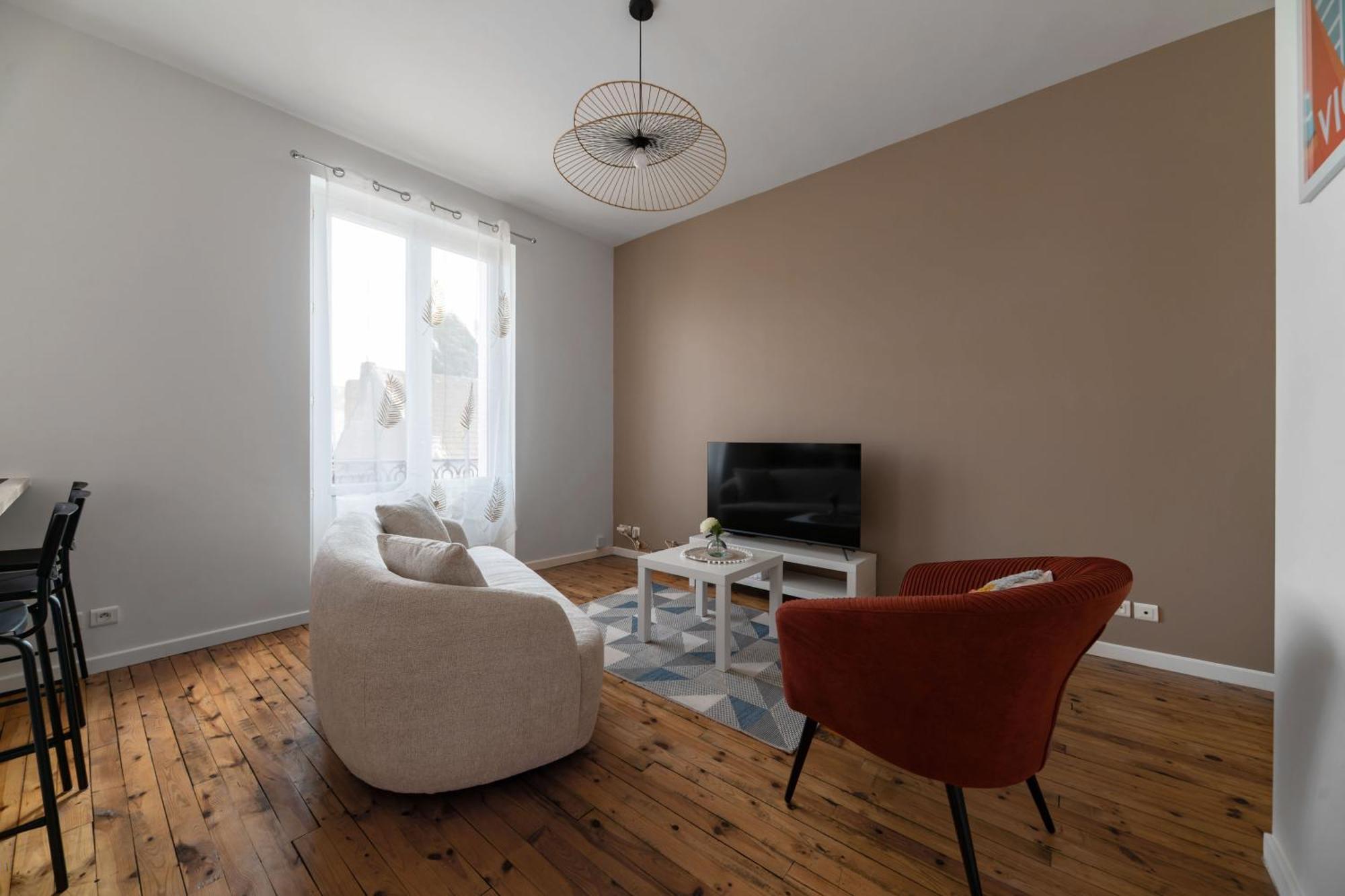 Le Grenet - Appartement Design En Duplex Vichy Luaran gambar