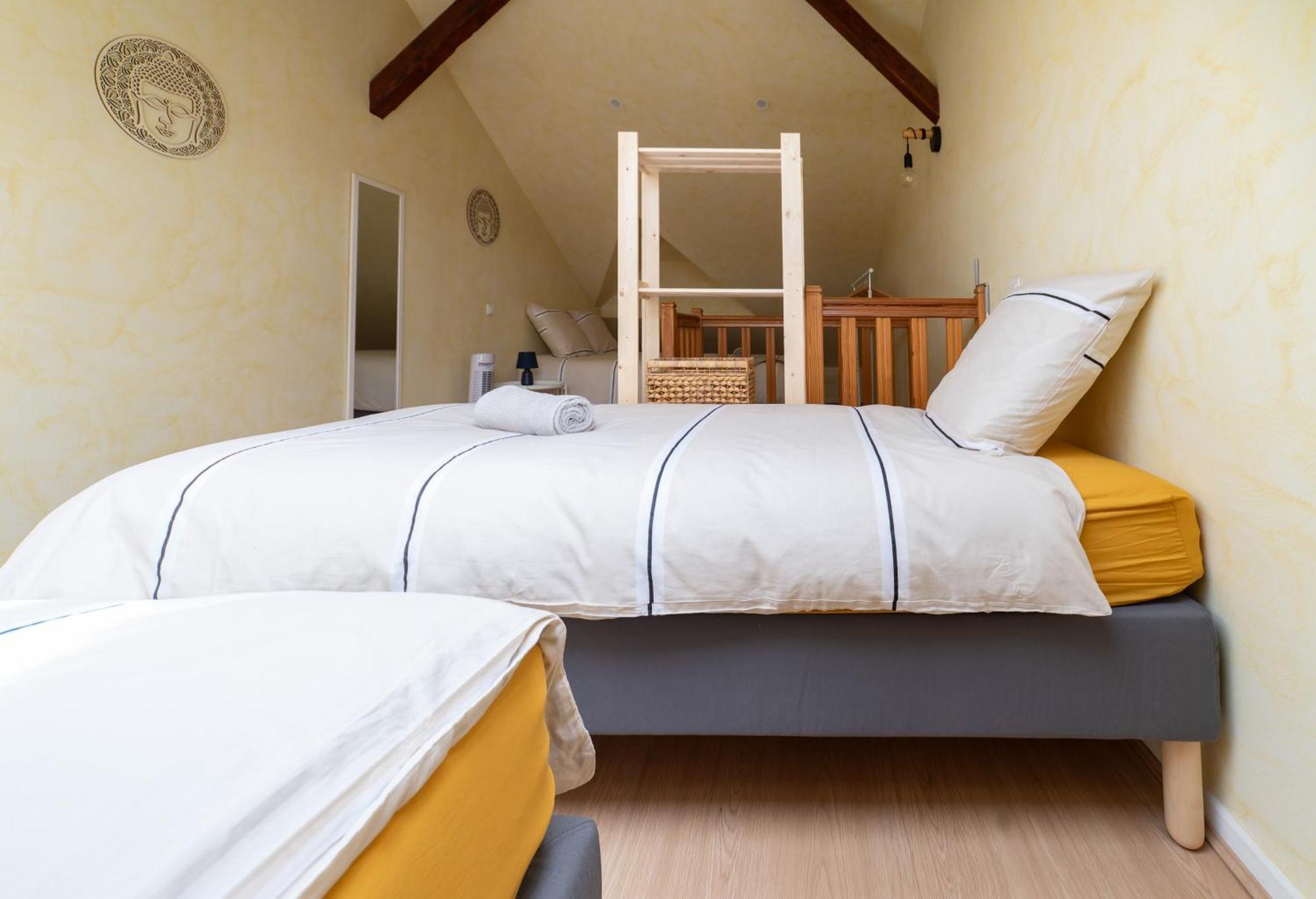 Le Grenet - Appartement Design En Duplex Vichy Luaran gambar