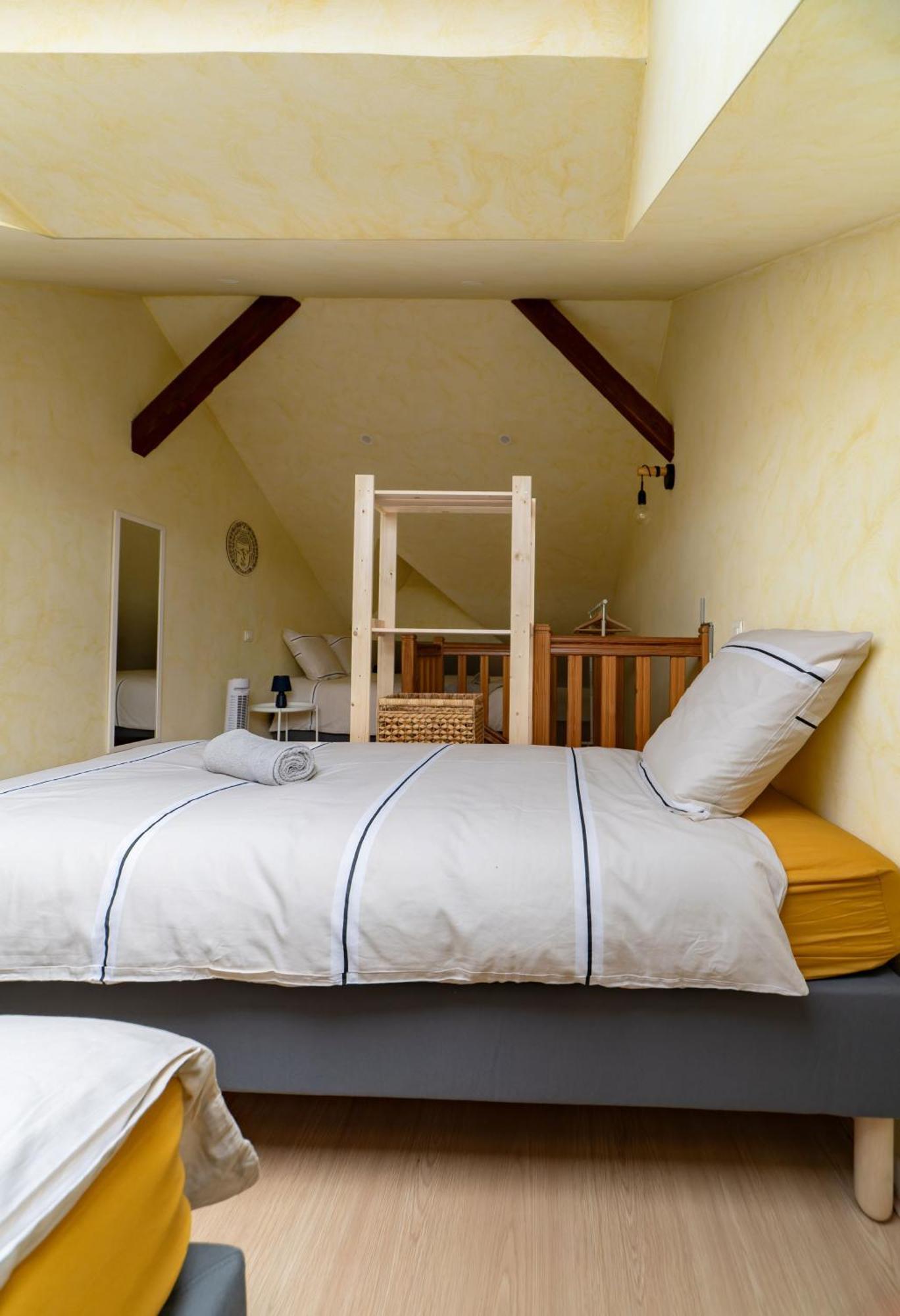 Le Grenet - Appartement Design En Duplex Vichy Luaran gambar