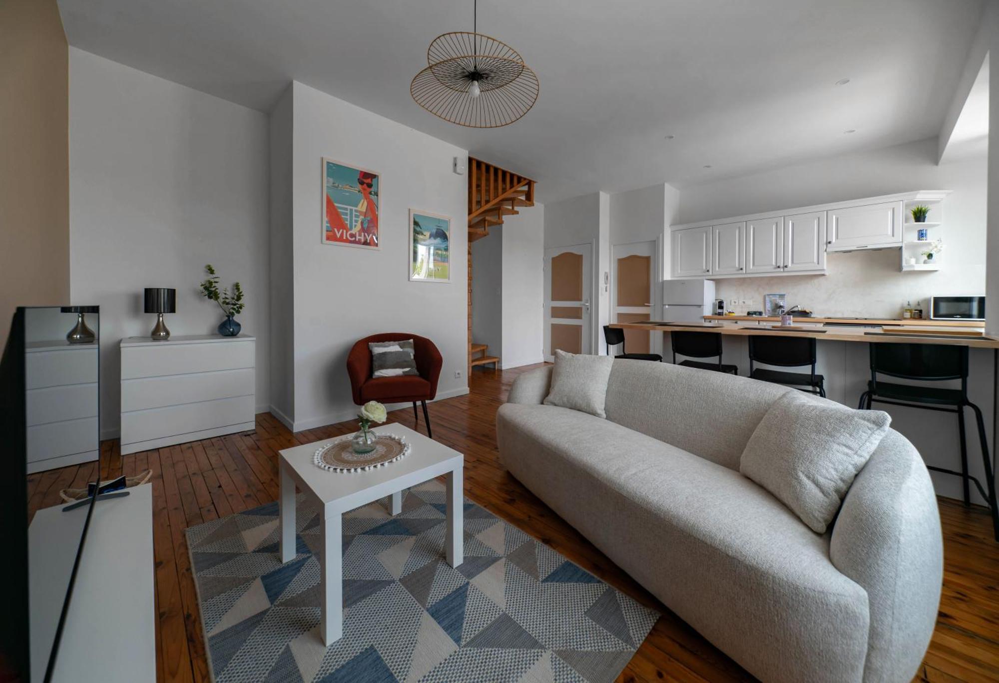 Le Grenet - Appartement Design En Duplex Vichy Luaran gambar